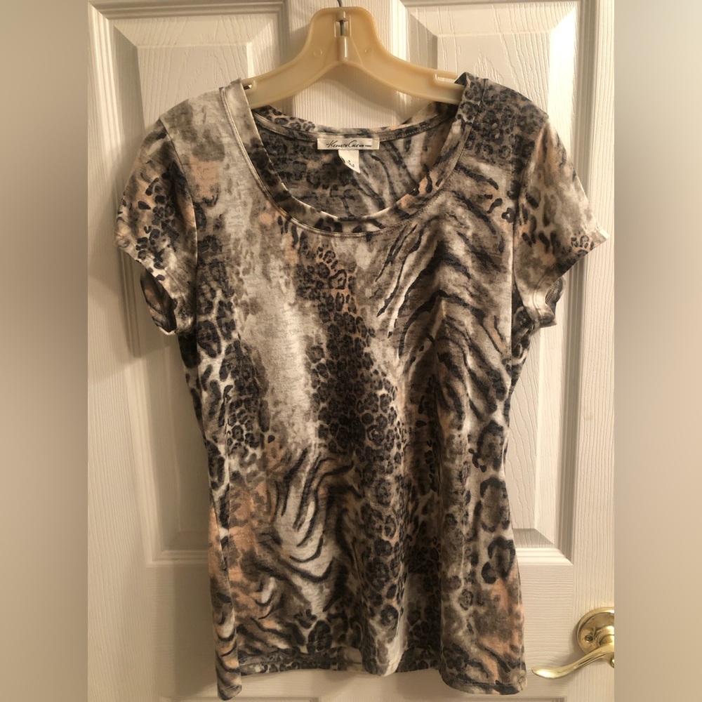 Kennth Cole Women’s Animal Print Short Sleeve Shirt Size S